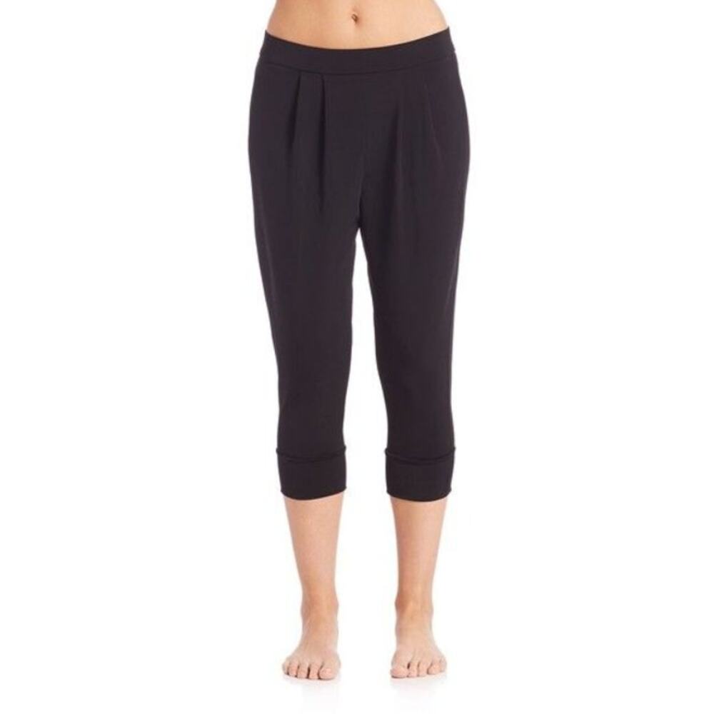 Wolford Kim Pull-On Pleated Cropped Trousers in Black, Size 10